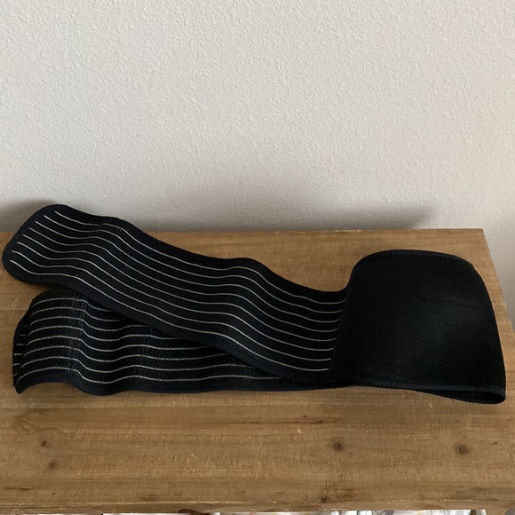 Pregnancy Support Belt Size Small - Picture 3 of 3